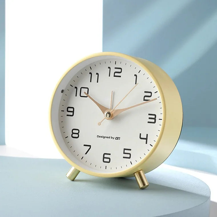 Scandinavian Silent Analog Table Clock with Quartz Movement